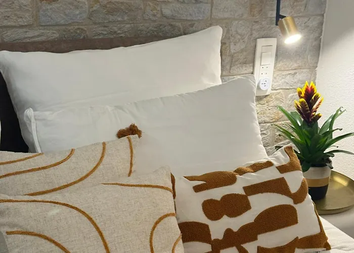Daire Diokletian's Golden Nest Split