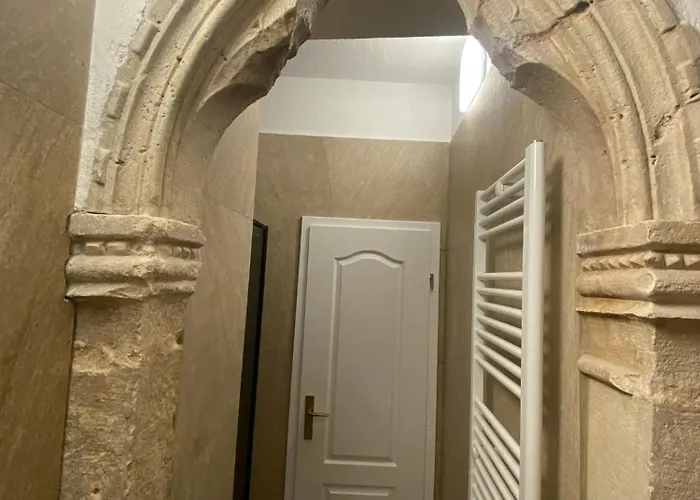 Diokletian's Golden Nest *